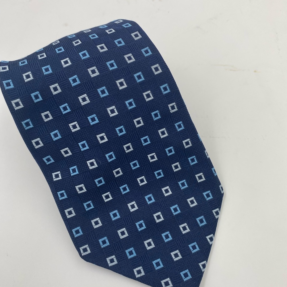 Brooks Brothers Blue Square Pattern Tie